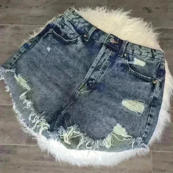 Wild Fable High Waisted Distressed Shorts - Picture 1 of 8